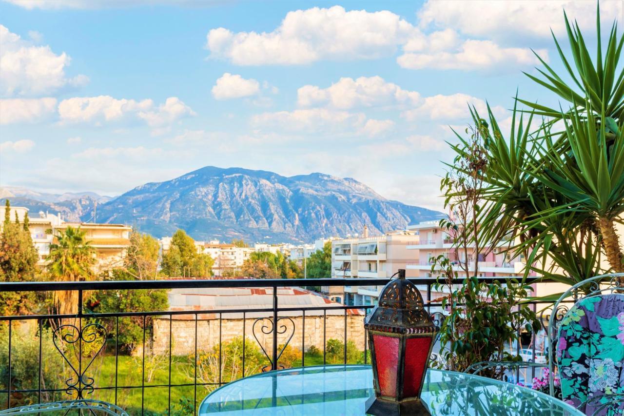 Bright Comfy Flat Near The Beach & The City Center Kalamata Exterior photo